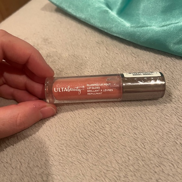❤️🔥BOGO FREE NWT ulta beauty candy stick pink shimmer lip gloss plumped up pout - Picture 4 of 4
